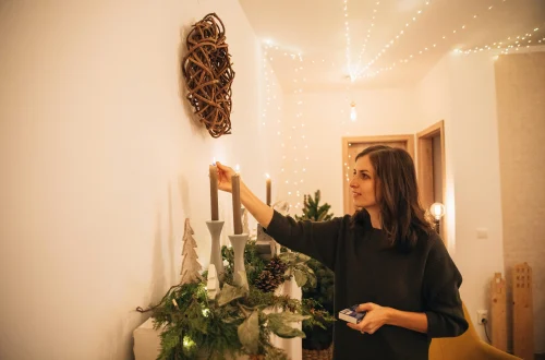 seasonal decor tips for cozy and fresh home styling