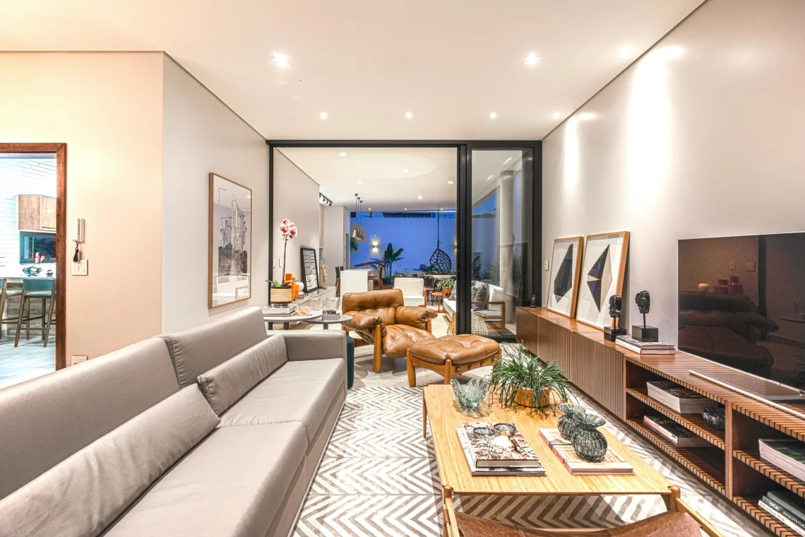furniture arrangement ideas for balanced living room layout