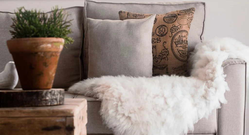 Seasonal decor for a comfortable winter home