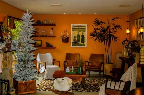 Seasonal home decor items improving comfort and style
