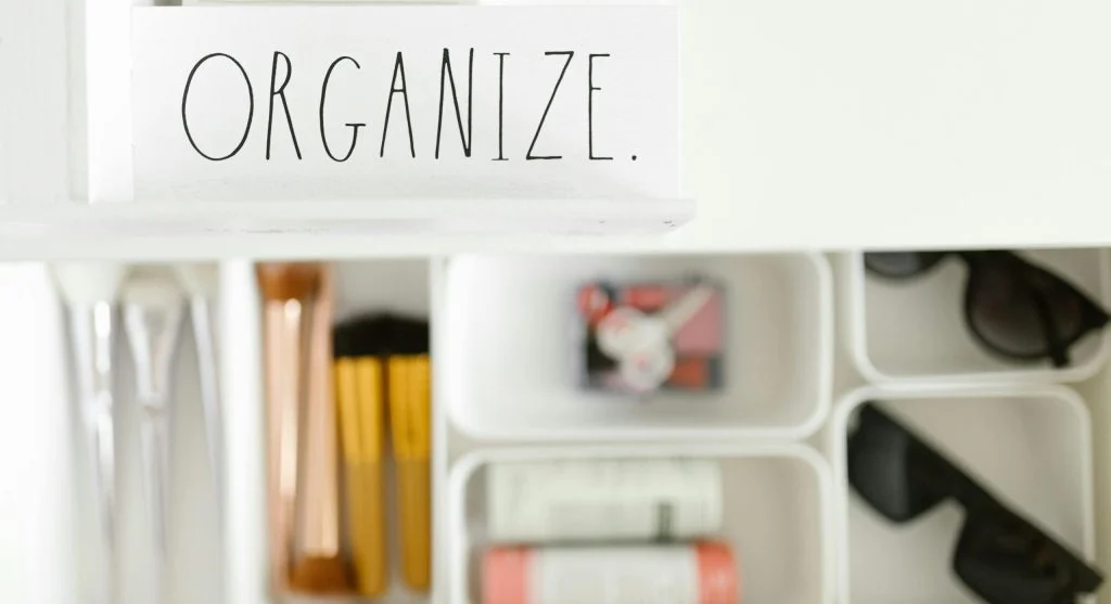 Decluttering and organization ideas for a budget-friendly home
