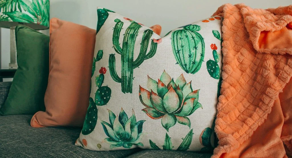 cushions and throws decor ideas
